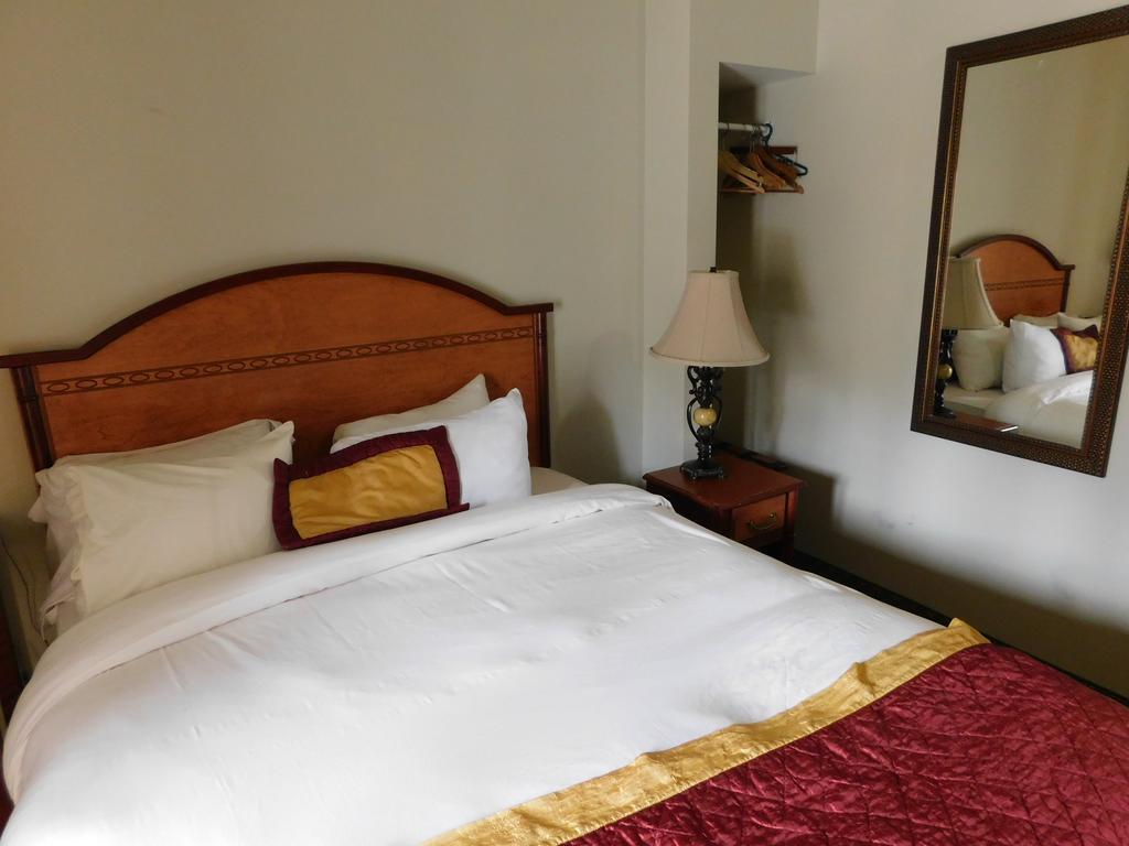 מונטריאול Hotel A2K מראה חיצוני תמונה